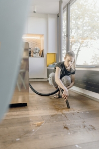   Karcher WD 5 V-25/5/22 1100 (: / ) 