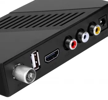  DVB-T2 Starwind CT-140 